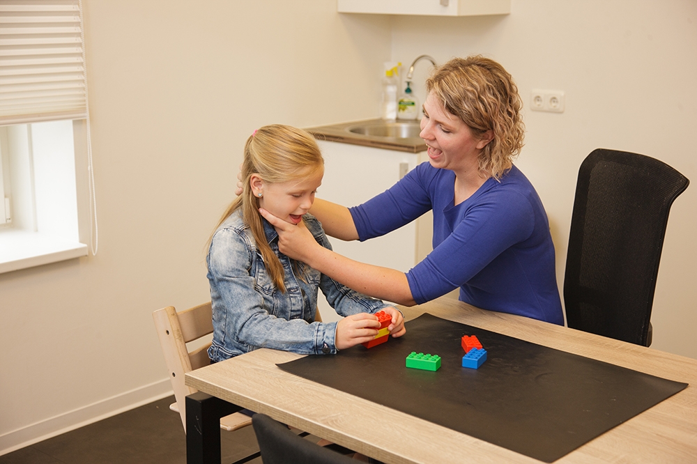 articulatie problemen - stotteren - lispelen - schisis - logopedie weert